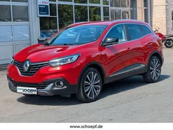 Rot Gebraucht 2017 Renault Kadjar Bose Edition SUV | 14.790 € (Fairer Preis)