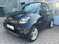 Schwarz Gebraucht 2021 Smart ForTwo Electric Drive Coupé | 7.300 € (Guter Preis)
