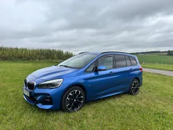 Blau Gebraucht 2018 BMW 218 M Sport SUV | 16.250 € (Fairer Preis)