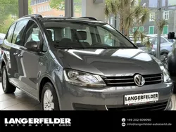 Indiumgrau metallic Gebraucht 2017 VW Sharan Comfortline Van / Kleinbus | 25.990 € (Fairer Preis)