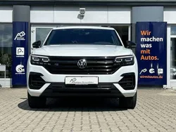 Weiß Gebraucht 2022 VW Touareg R-line SUV | 48.950 € (Fairer Preis)
