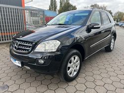 Schwarz Gebraucht 2007 Mercedes ML320 SUV | 9.950 € (Etwas zu teuer)