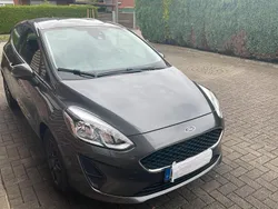 Grau Gebraucht 2017 Ford Fiesta Trend Kleinwagen | 6.480 € (Teuer)
