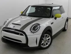 Andere Gebraucht 2023 Mini Cooper Kleinwagen | 22.749 € (Teuer)