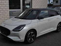 Weiß Gebraucht 2025 Suzuki Swift Comfort+ Limousine | 17.980 €