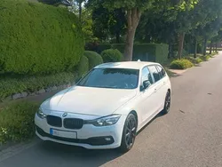 Weiß Gebraucht 2016 BMW 320 Advantage Kombi | 11.190 € (Guter Preis)