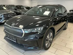 Schwarz Gebraucht 2023 Skoda Enyaq iV Loft SUV | 23.440 € (Fairer Preis)