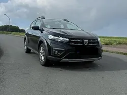 Schwarz Gebraucht 2021 Dacia Sandero Stepway Kleinwagen | 12.800 € (Guter Preis)