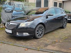 Schwarz Gebraucht 2013 Opel Insignia Innovation Kombi | 8.590 € (Fairer Preis)