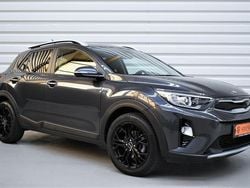 Grau Gebraucht 2020 Kia Stonic 2 SUV | 14.990 € (Fairer Preis)
