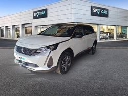 Weiß Gebraucht 2023 Peugeot 5008 Allure SUV | 23.960 € (Superpreis)