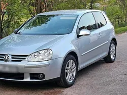 Silber Gebraucht 2007 VW Golf V Kleinwagen | 3.550 € (Fairer Preis)
