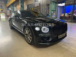 Grün Gebraucht 2023 Bentley Flying Spur Mulliner Limousine | 199.000 € (Superpreis)