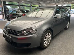 Grau Gebraucht 2012 VW Golf VI Comfortline Kombi | 8.490 € (Teuer)