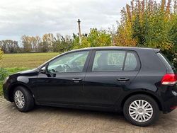 Schwarz Gebraucht 2010 VW Golf VI Trendline Limousine | 4.200 € (Fairer Preis)