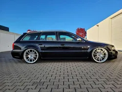 Schwarz Gebraucht 2001 Audi RS4 Kombi | 69.500 € (Guter Preis)