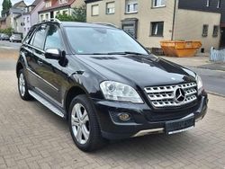 Obsidianschwarz metalliclack Gebraucht 2008 Mercedes ML320 SUV | 6.999 € (Guter Preis)