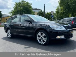 Schwarz Gebraucht 2011 Skoda Octavia Elegance Kombi | 4.490 € (Guter Preis)