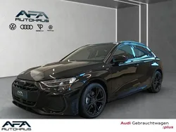 Schwarz Gebraucht 2025 Audi A3 Sportback S-Line Limousine | 43.990 € (Teuer)