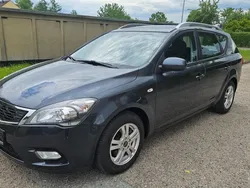 Grau Gebraucht 2011 Kia Ceed Edition 7 Kombi | 4.250 € (Superpreis)
