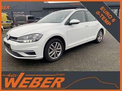 Pure white Gebraucht 2020 VW Golf VII Comfortline Kombi | 16.480 € (Fairer Preis)