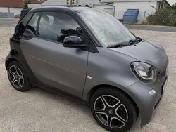 Grau Gebraucht 2016 Smart ForTwo Cabrio Prime Cabrio | 11.500 € (Fairer Preis)