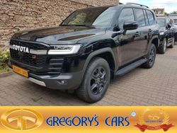 Black ravon Neu 2025 Toyota Land Cruiser SUV | 165.861 €