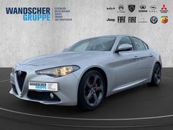 Silberschwarz Gebraucht 2017 Alfa Romeo Giulia Super Limousine | 22.350 € (Fairer Preis)