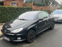 Schwarz Gebraucht 2006 Peugeot 206 CC Cabrio | 550 € (Guter Preis)