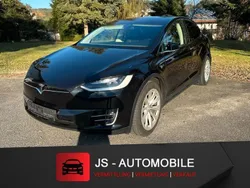 Schwarz Gebraucht 2017 Tesla Model X SUV | 52.900 €