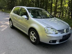 Silber Gebraucht 2007 VW Golf V Limousine | 2.499 € (Fairer Preis)