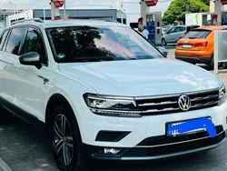 Weiß Gebraucht 2018 VW Tiguan Allspace SUV | 22.900 € (Etwas zu teuer)