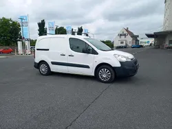 Weiß Gebraucht 2015 Citroën Berlingo Van / Kleinbus | 4.900 € (Guter Preis)