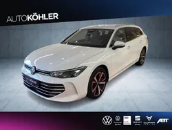 Weiß Gebraucht 2024 VW Passat Business Kombi | 36.900 €