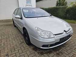 Gris aluminium Gebraucht 2006 Citroën C5 Kleinwagen | 1.600 €