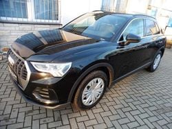 Mythosschwarz metallic Gebraucht 2020 Audi Q3 Sport SUV | 24.950 € (Fairer Preis)