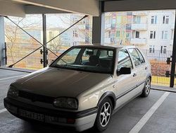 Grau Gebraucht 1995 VW Golf III Kleinwagen | 900 €