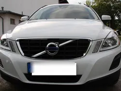 Weiß Gebraucht 2011 Volvo XC60 SUV | 13.000 €