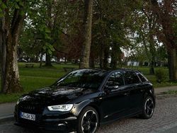 Schwarz Gebraucht 2014 Audi A3 S-Line Limousine | 16.000 € (Etwas zu teuer)