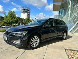 Schwarz Gebraucht 2022 VW Passat Business Kombi | 24.990 € (Fairer Preis)