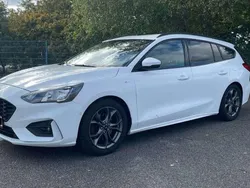 Weiß Gebraucht 2019 Ford Focus ST Kombi | 14.000 € (Guter Preis)