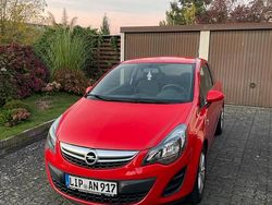 Rot Gebraucht 2014 Opel Corsa Kleinwagen | 5.500 € (Etwas zu teuer)