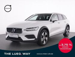 Andere farbe Gebraucht 2022 Volvo V60 CC Pro Kombi | 32.990 € (Guter Preis)