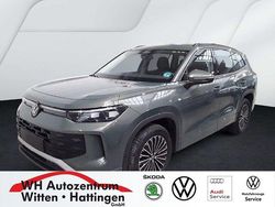 Cipressinogrün metallic Gebraucht 2025 VW Tayron Life SUV | 40.790 € (Superpreis)