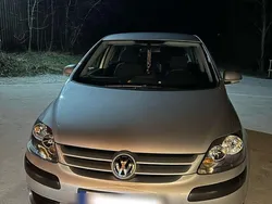 Silber Gebraucht 2005 VW Golf Plus Comfortline Van / Kleinbus | 3.800 € (Fairer Preis)