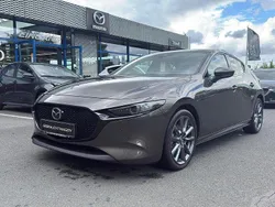 Obsidiangrau Gebraucht 2021 Mazda 3 Selection Limousine | 22.830 € (Etwas zu teuer)