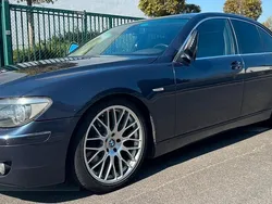 Blau Gebraucht 2007 BMW 730 Limousine | 7.570 € (Etwas zu teuer)