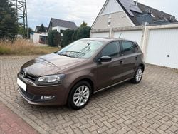 Braun Gebraucht 2012 VW Polo Style Limousine | 4.999 € (Guter Preis)