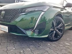 Grün Gebraucht 2024 Peugeot 308 GTi Limousine | 39.950 € (Teuer)