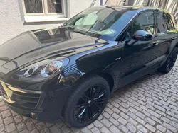 Schwarz Gebraucht 2015 Porsche Macan S SUV | 38.200 € (Etwas zu teuer)